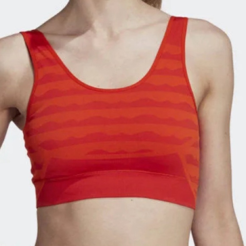 Marimekko Aeroready sports bra